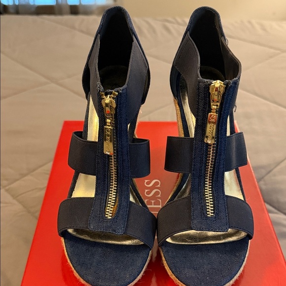Guess Dark Blue Wedge Sandals with Gold Zipper - Picture 2 of 6